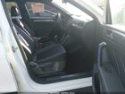 2022 Volkswagen Tiguan 2.0t Se R-line Black White vin: 3VVCB7AX9NM166471