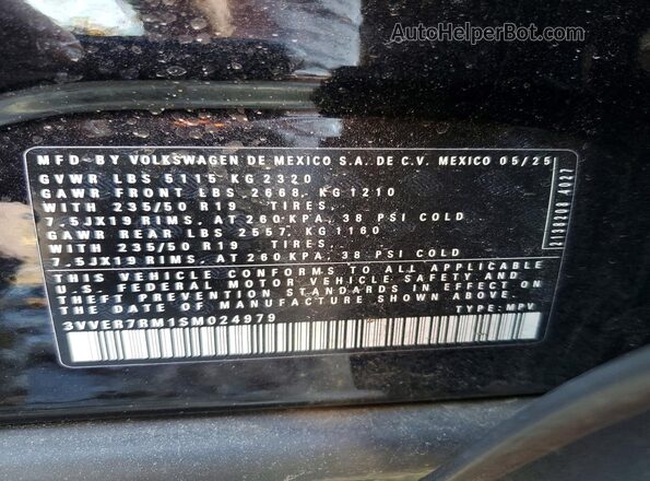 3VVER7RM1SM024979 2025 VOLKSWAGEN TIGUAN Черный Панорамный вид салона 360°