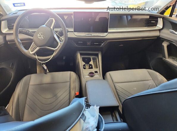 3VVER7RM6TM016281 2026 VOLKSWAGEN TIGUAN Silver Vista del salpicadero