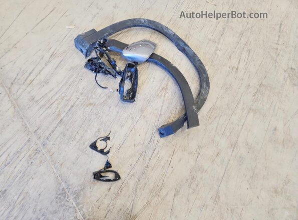 3VVER7RM6TM016281 2026 VOLKSWAGEN TIGUAN Silver Vista de la etiqueta del VIN