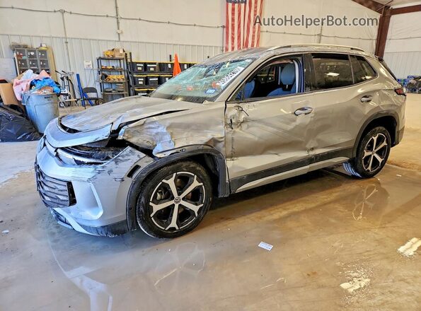 3VVER7RM6TM016281 2026 VOLKSWAGEN TIGUAN Silver Vista tres cuartos delantera izquierda