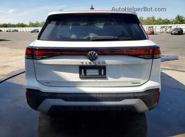 3VVER7RM6TM036207 2026 VOLKSWAGEN TIGUAN White Widok z tyłu