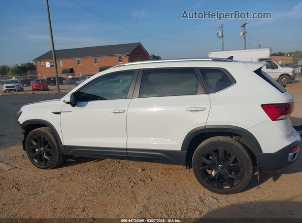3VVEX7B2XPM345795 2023 VOLKSWAGEN TAOS Белый 