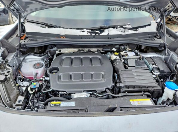 3VVFR7RM3SM044686 2025 VOLKSWAGEN TIGUAN Silver Widok komory silnika