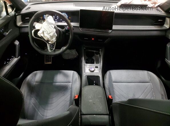 3VVGR7RM7TM036435 2026 VOLKSWAGEN TIGUAN Blue Widok deski rozdzielczej