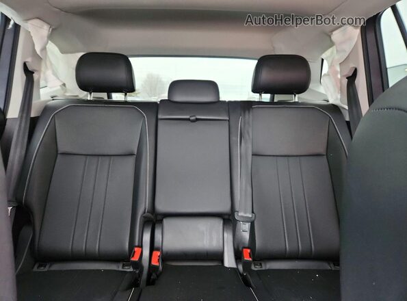 3VVMB7AX6PM079862 2023 VOLKSWAGEN TIGUAN Gray Հետևի նստատեղերի տեսք