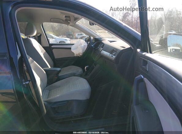 3VVRB7AX5RM195692 2024 VOLKSWAGEN TIGUAN Black Widok wnętrza z przodu