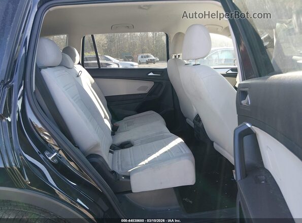 3VVRB7AX5RM195692 2024 VOLKSWAGEN TIGUAN Black Widok naklejki z numerem VIN