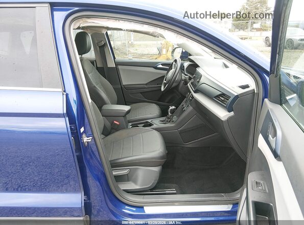 3VVRX7B29NM044630 2022 VOLKSWAGEN TAOS Blue Widok wnętrza z przodu