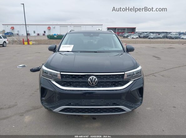 3VVUX7B20RM102821 2024 VOLKSWAGEN TAOS Black Widok wnętrza z tyłu