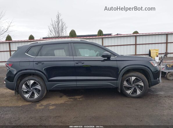 3VVVC7B25SM058501 2025 VOLKSWAGEN TAOS Черный Вид задней части салона