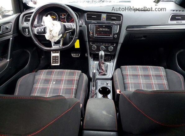 3VW4T7AU9HM032308 2017 VOLKSWAGEN GTI Серый Вид панели приборов
