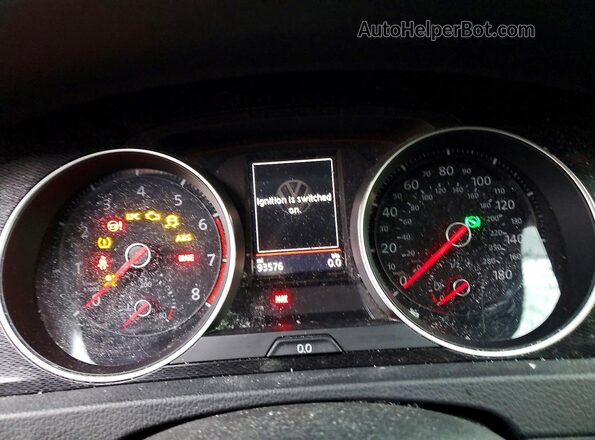3VW4T7AU9HM032308 2017 VOLKSWAGEN GTI Серый Вид щитка приборов