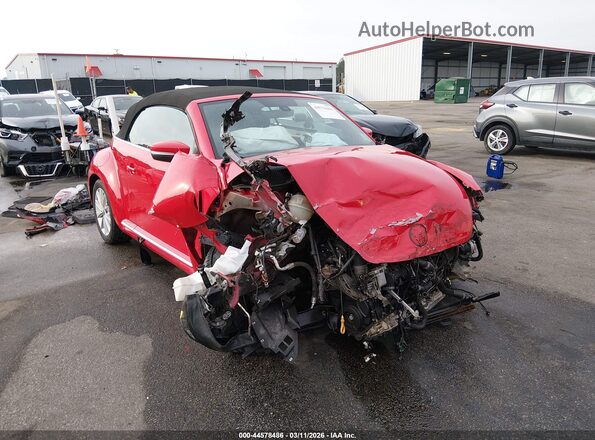 3VW5DAAT8JM504848 2018 VOLKSWAGEN BEETLE Красный Передняя правая четверть