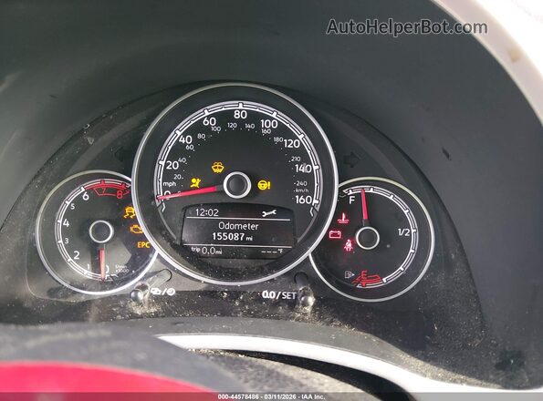 3VW5DAAT8JM504848 2018 VOLKSWAGEN BEETLE Красный Вид задних сидений