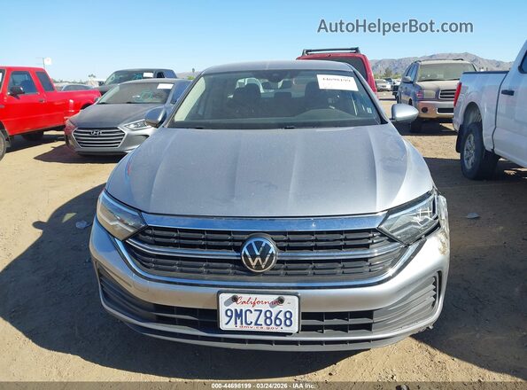 3VW5M7BU7RM054079 2024 VOLKSWAGEN JETTA Серый Вид спереди