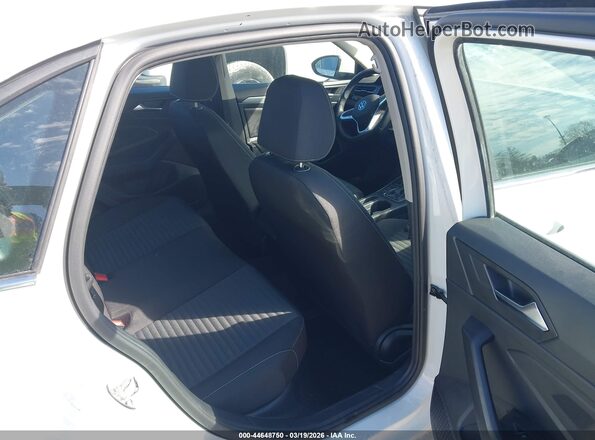 3VW5X7BU7SM001024 2025 VOLKSWAGEN JETTA White Vista de la etiqueta del VIN