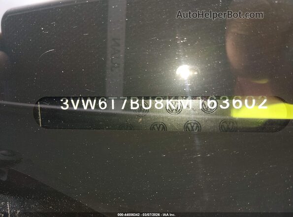 3VW6T7BU8KM163602 2019 VOLKSWAGEN JETTA White 