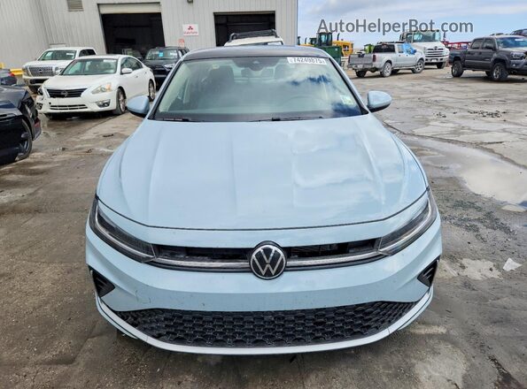 3VW7W7BU0TM012959 2026 VOLKSWAGEN JETTA Серебряный Вид спереди