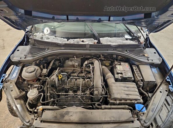 3VWC57BU2KM204786 2019 VOLKSWAGEN JETTA Blue უკანა სალონის ხედი