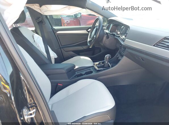 3VWCB7BU3KM259224 2019 VOLKSWAGEN JETTA Black Front interior view