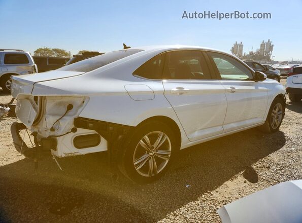 3VWEM7BU6NM019236 2022 VOLKSWAGEN JETTA White Tył prawy