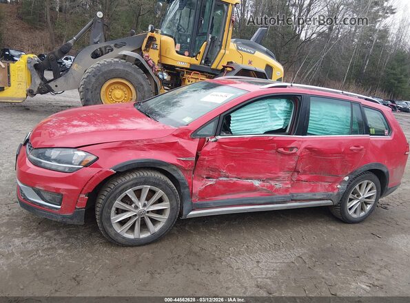 3VWH17AU2JM754202 2018 VOLKSWAGEN GOLF Красный Вид спереди