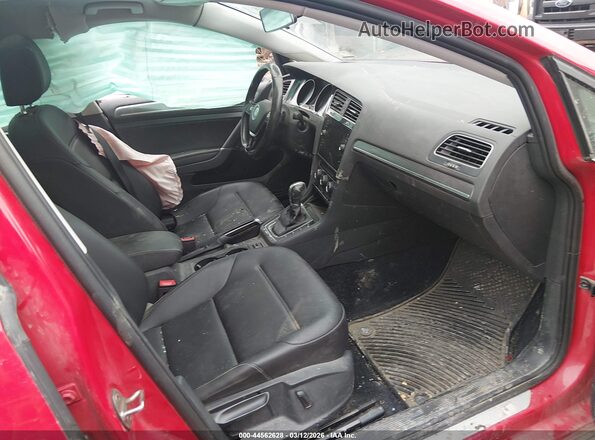 3VWH17AU2JM754202 2018 VOLKSWAGEN GOLF Красный Вид салона спереди