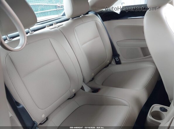 3VWJD7AT2JM702343 2018 VOLKSWAGEN BEETLE Черный Вид наклейки с VIN-кодом