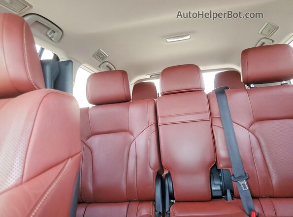JTJHY7AX2K4285258 2019 LEXUS LX White Вид задньої частини салону