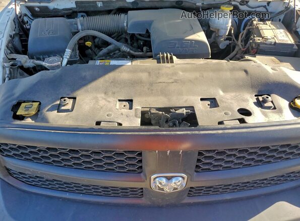 1C6RR6FGXKS681089 2019 RAM 1500 Белый Вид подкапотного пространства