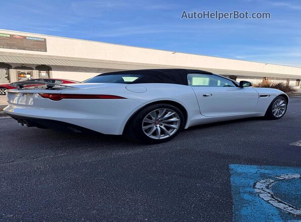 SAJWA6ET1H8K43103 2017 JAGUAR F-TYPE Белый Вид спереди