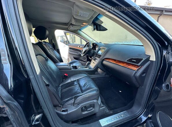 2LMHJ5AT5KBL03699 2019 LINCOLN MKT Черный Вид сзади