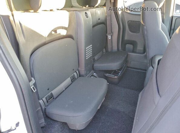 1N6ED1CL3RN651089 2024 NISSAN FRONTIER Белый Вид задней части салона