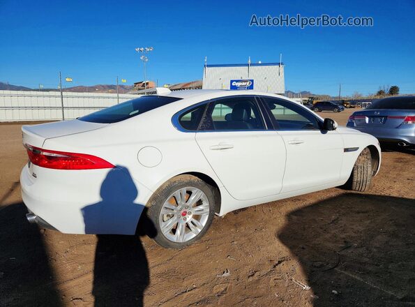 SAJBJ4BV6GCY21121 2016 JAGUAR XF Белый Передняя правая четверть