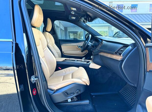 YV4BC0PLXH1180980 2017 VOLVO XC90 Black Հետևի տեսք