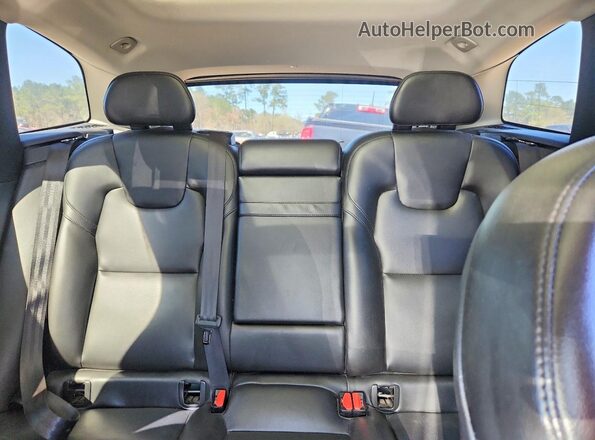 LYV102DK8KB192415 2019 VOLVO XC60 Серый Вид задней части салона