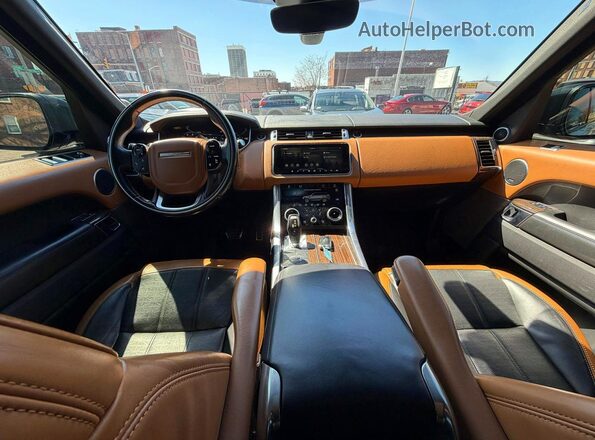 SALWV2SV7JA401601 2018 LAND ROVER RANGE White Widok wnętrza z przodu