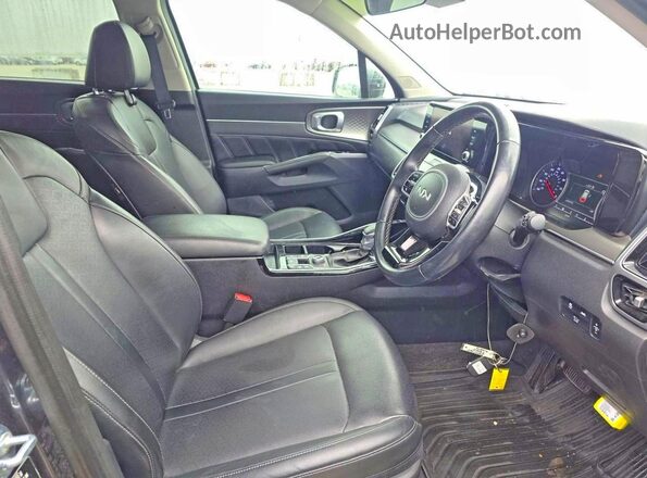 5XYRKDLF9NG112970 2022 KIA SORENTO Black Rear view