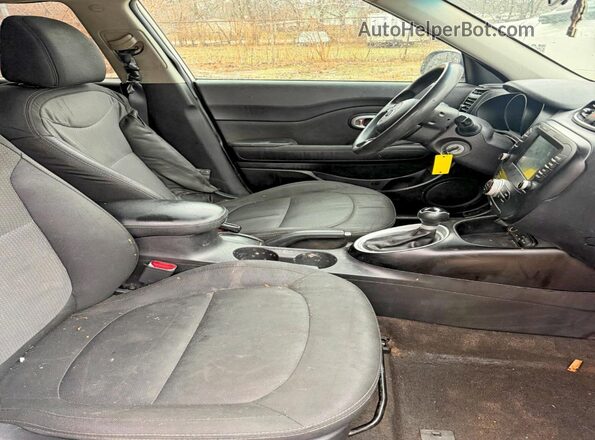 KNDJP3A59K7680809 2019 KIA SOUL Белый Вид сзади