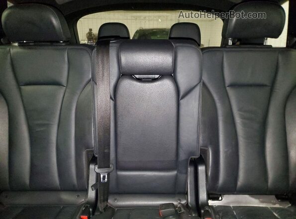WA1LAAF70JD026171 2018 AUDI Q7 Черный Вид задней части салона