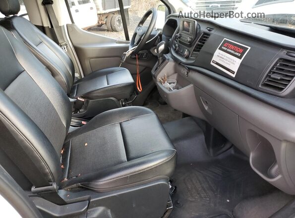 1FMZK1Y86NKA59689 2022 FORD PASSENGER White Вид спереду