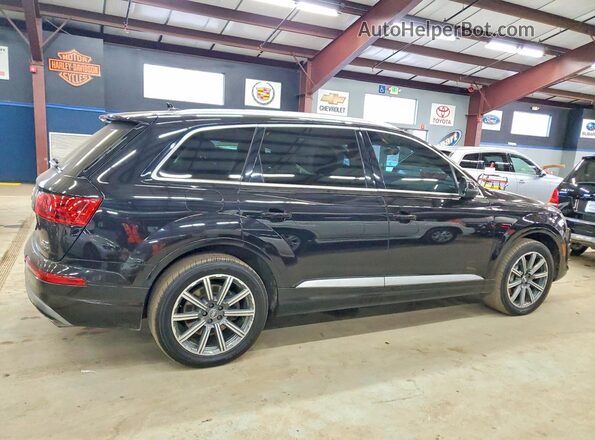 WA1VAAF72HD001632 2017 AUDI Q7 Black Przód prawy