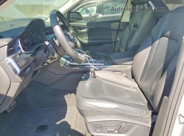 WA1LXAF79LD002744 2020 AUDI Q7 Серебряный Вид панели приборов