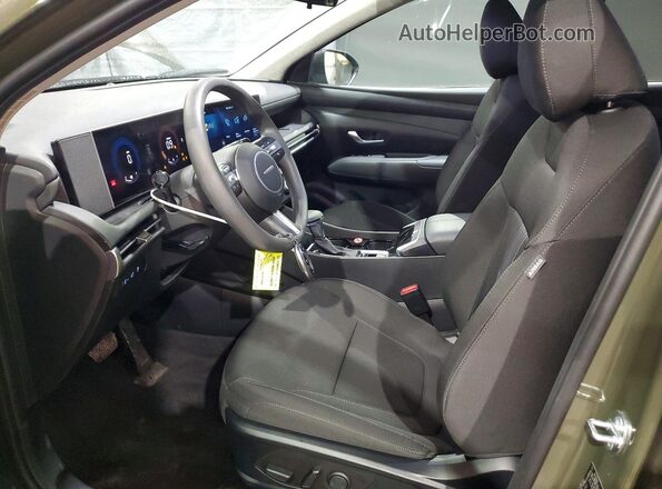 5NMJBCDE3TH661919 2026 HYUNDAI TUCSON Зеленый Вид салона спереди