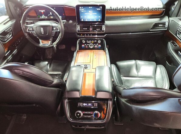 5LMJJ3JT5KEL06931 2019 LINCOLN NAVIGATOR Черный Вид щитка приборов