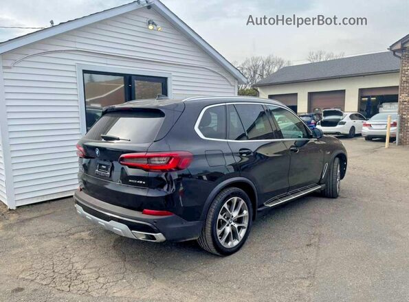 5UXTA6C03P9N92460 2023 BMW X5 Черный Передняя правая четверть
