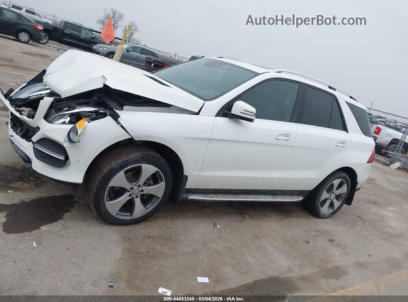 4JGDA5HB2HA814279 2017 MERCEDES-BENZ GLE 350 White Widok wnętrza 360 stopni