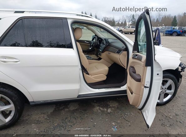 4JGDA5HB7HA832454 2017 MERCEDES-BENZ GLE 350 Белый Вид салона спереди