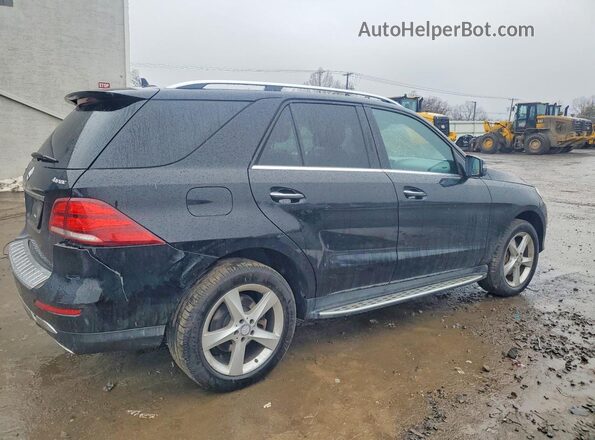 4JGDA5HB9GA779965 2016 MERCEDES-BENZ GLE Черный Задняя правая четверть